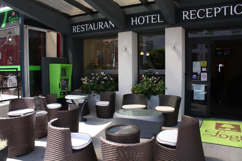 Logis Hotel- Restaurant La Renaissance バカラ エクステリア 写真