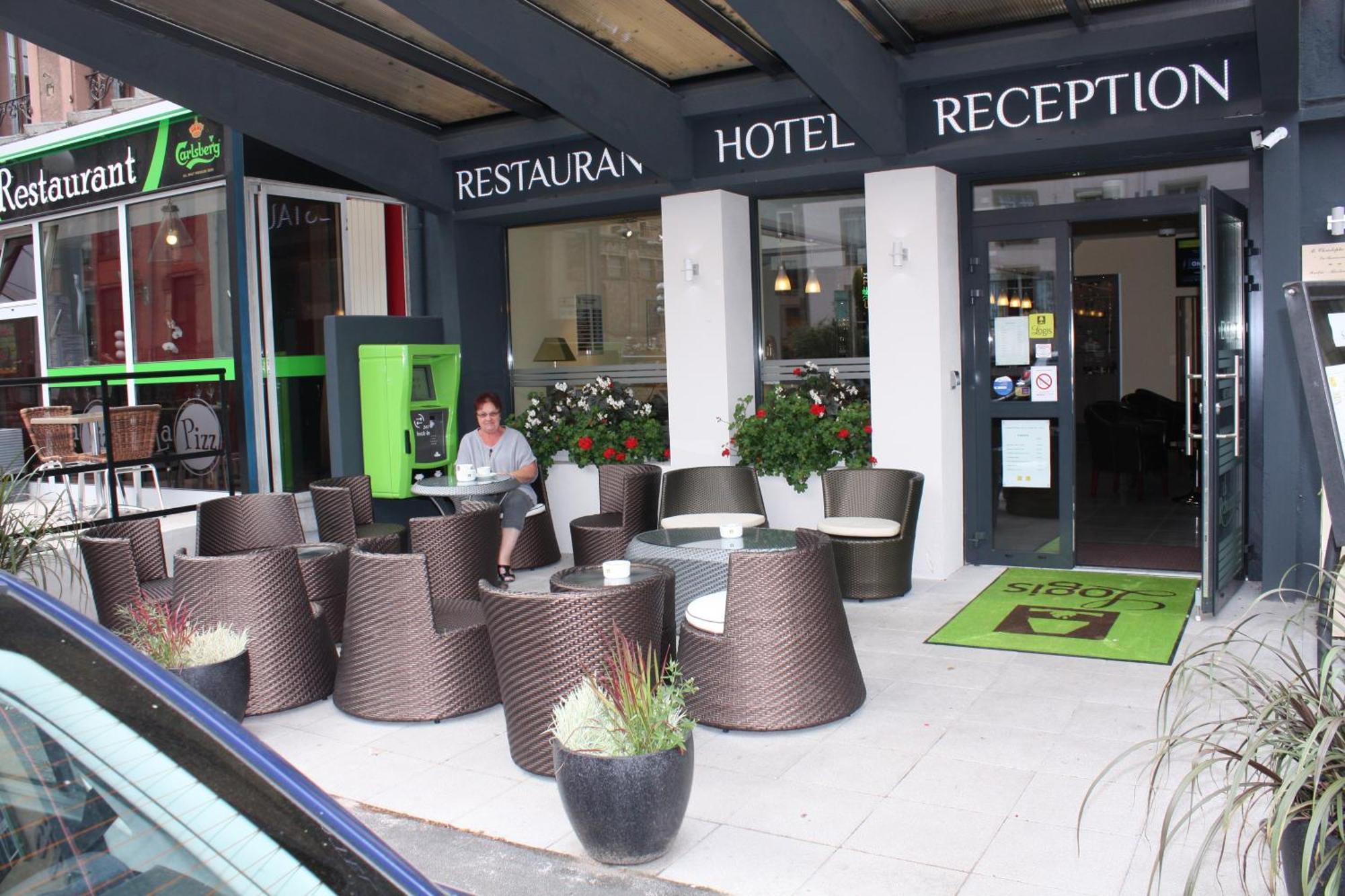 Logis Hotel- Restaurant La Renaissance バカラ エクステリア 写真