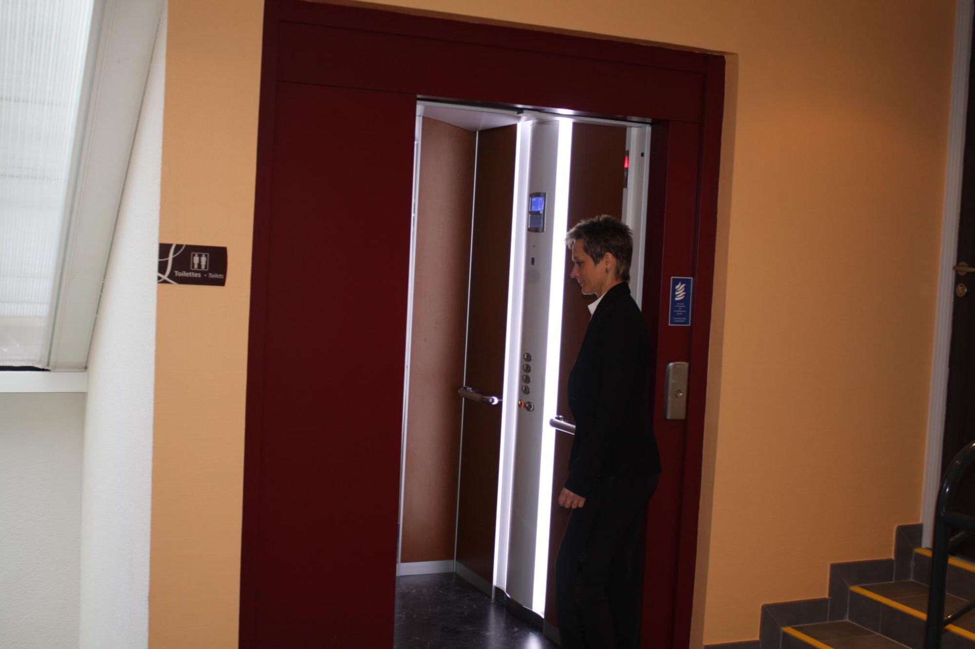Logis Hotel- Restaurant La Renaissance バカラ エクステリア 写真